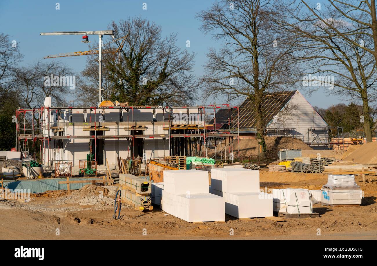 Zona di sviluppo, a Wesel, dove si stanno costruendo 70 case monofamiliari e case bifamiliari, basso Reno, Germania; Foto Stock