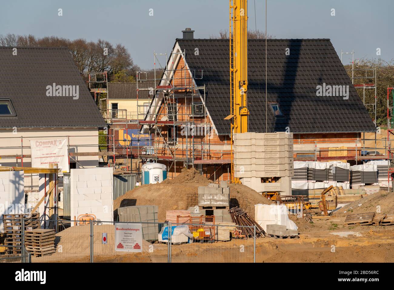 Zona di sviluppo, a Wesel, dove si stanno costruendo 70 case monofamiliari e case bifamiliari, basso Reno, Germania; Foto Stock