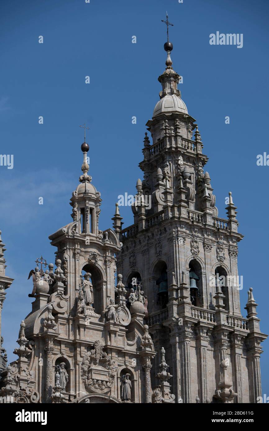 Vista della Cattedrale di Santiago de Compostela dal balcone sull'Hotel Parador Santiago de Compostela, Plaza del Obradoiro, Santiago de Compostela, Galizia Foto Stock