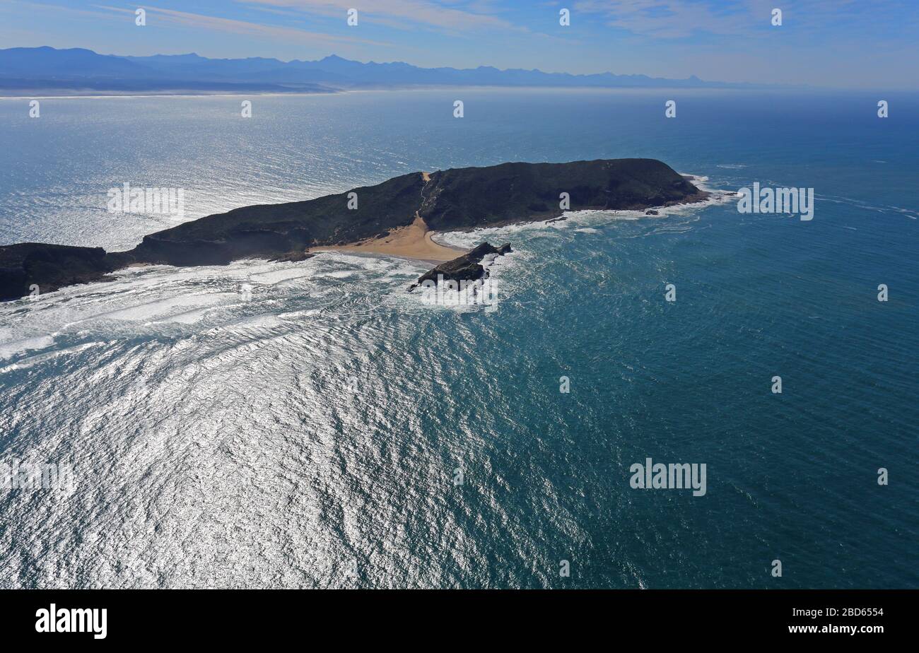 Foto aeree della penisola di Robbery nella baia di Plettenberg Foto Stock
