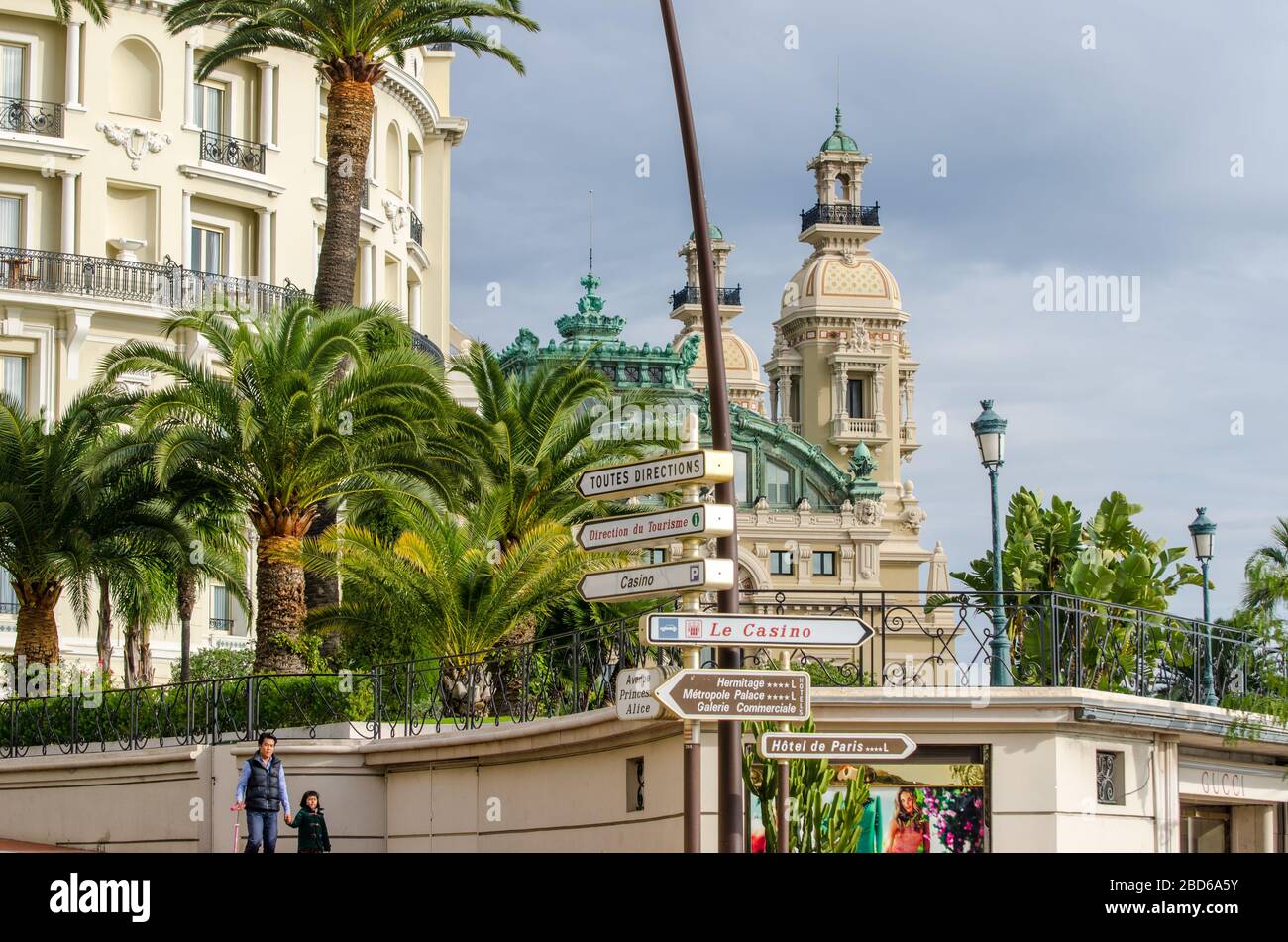 Vicino al Casinò di Monte Carlo e all'Hotel de Paris, Monte Carlo, Monaco, Francia, Europa Foto Stock