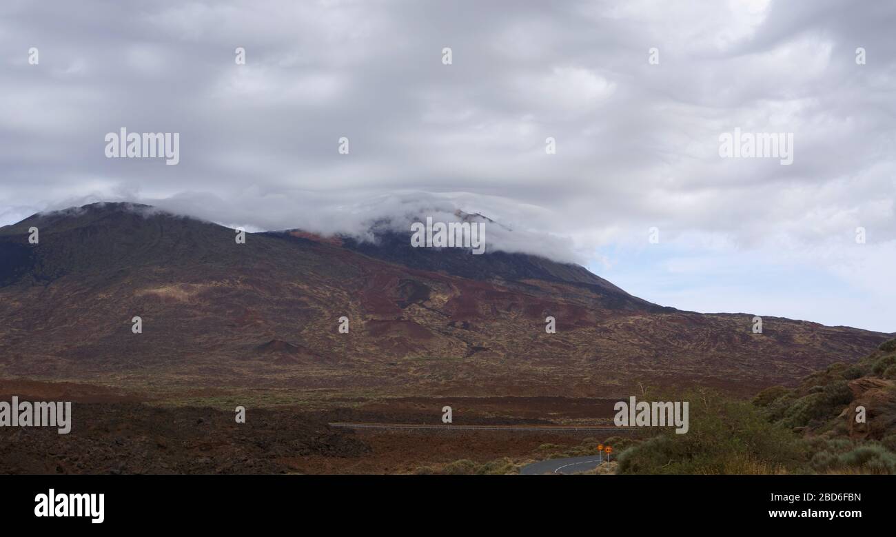 Vista panoramica del monte contro sky Foto Stock
