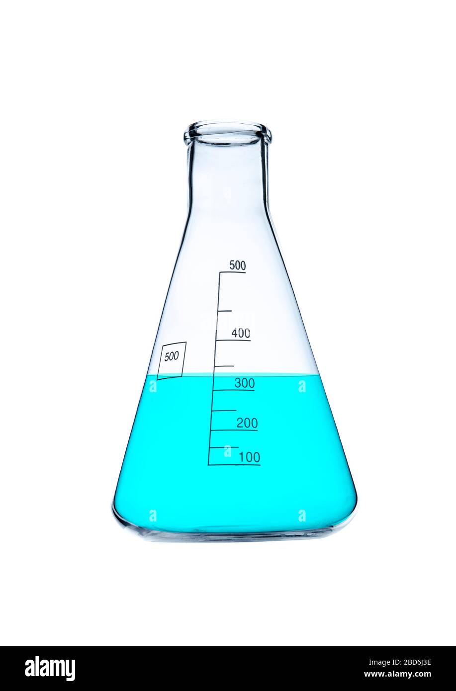 Un flacone da laboratorio con esami medici o vaccino, foto su sfondo bianco, isolato. Concetto di epidemia di coronavirus Foto Stock