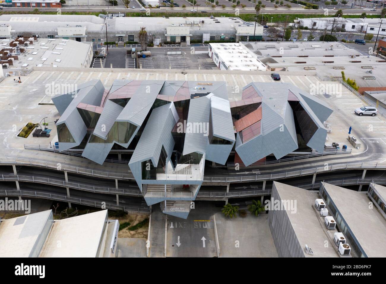 Viste aeree dell'architettura dei punti congiuntivi a Hayden Tract di Culver City, California di Eric Owen Moss, architetto Foto Stock