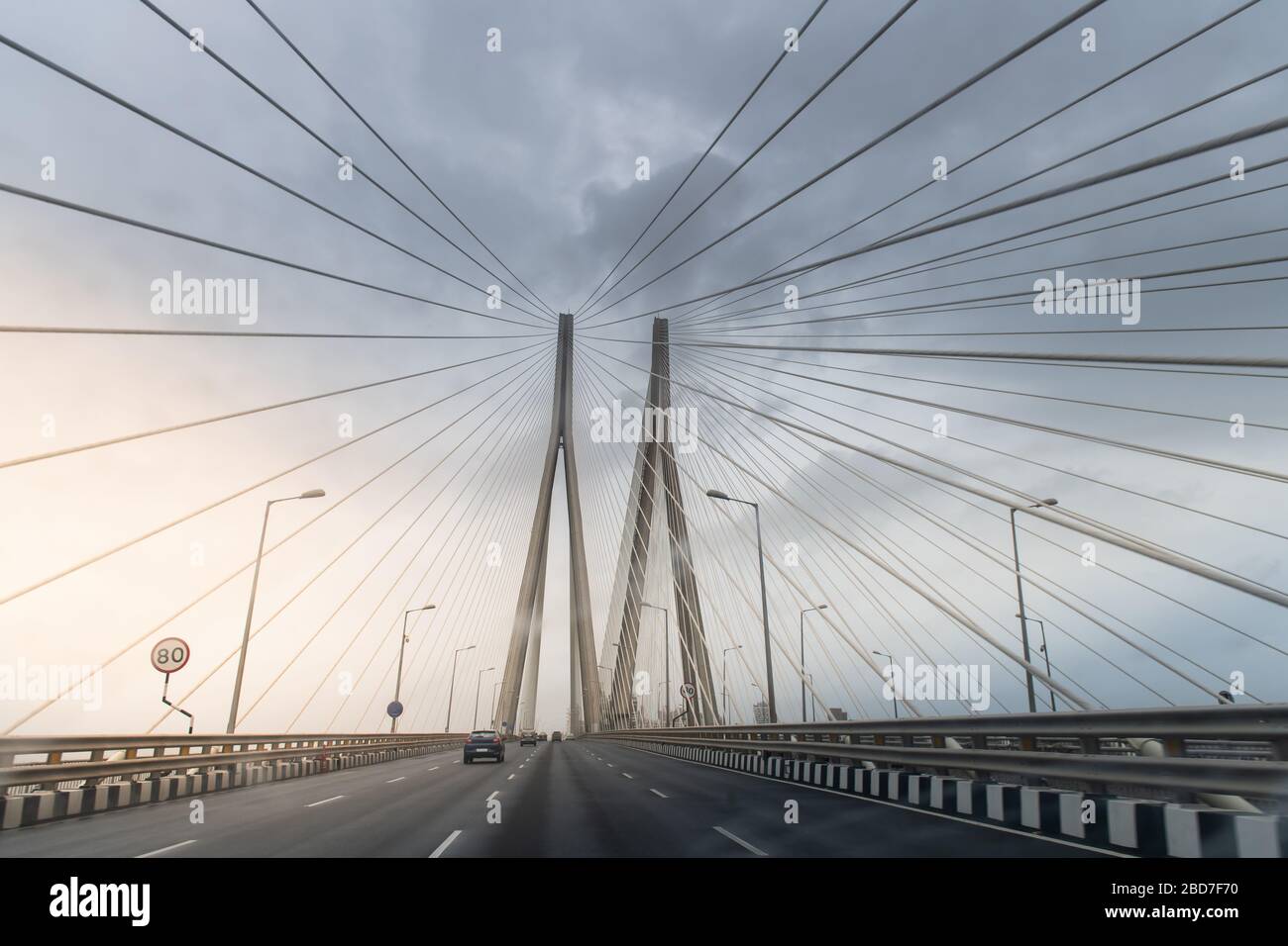 Bandra Worli Sea link è un ponte via cavo a Mumbai, India Foto Stock