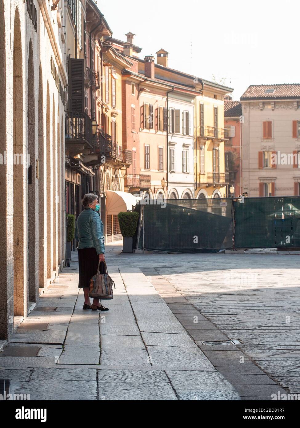 Focolaio del covid-19 nei pressi di Bergamo e Brescia a Cremona Foto Stock