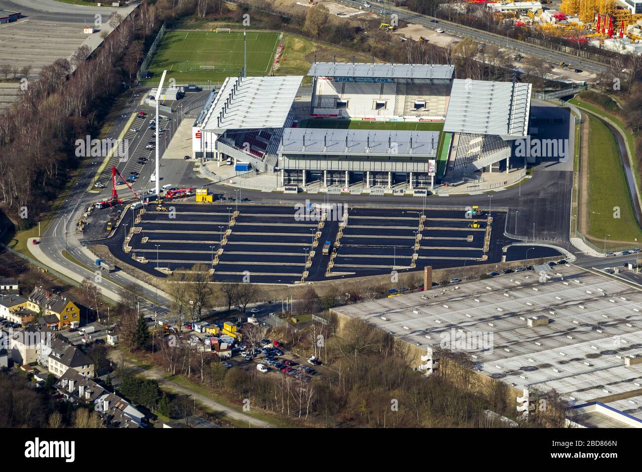 Nuovo edificio dello stadio RWE a Hafenstrasse ad Essen, campo di calcio di Rot-Weiss-Essen, 24.02.2014, vista aerea, Germania, Nord Reno-Westfalia, Ruhr Area, Essen Foto Stock