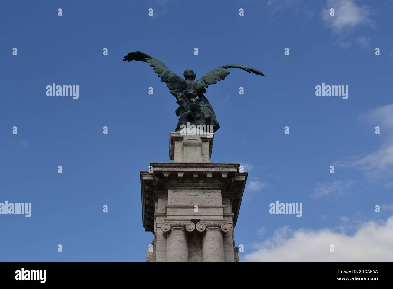 statua dell'angelo a roma Foto Stock