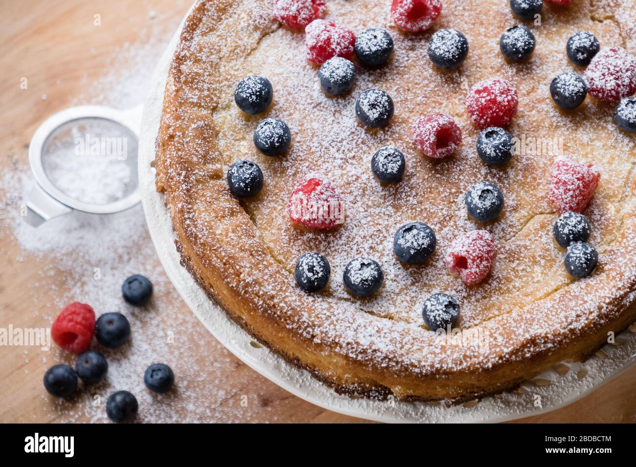Primo piano di crostata di frutti di bosco freschi Foto Stock