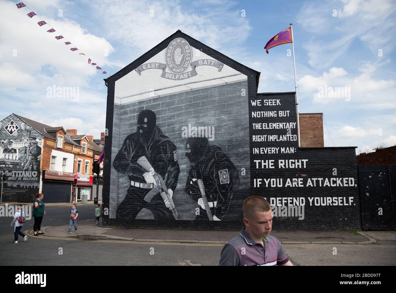 15.07.2019, Belfast, Irlanda del Nord, Gran Bretagna - militante, murale politico dell'UVF, protestante Belfast Est. L'UVF (Ulster Volontarii Force, Foto Stock