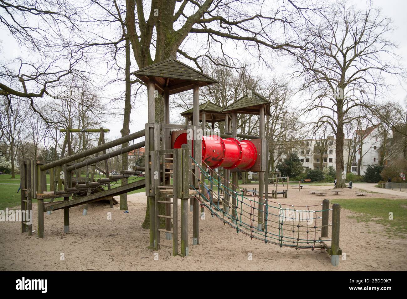 17.03.2020, Brema, Brema, Germania - parco giochi vuoto. 00A200317D094CAROEX.JPG [VERSIONE MODELLO: NON APPLICABILE, VERSIONE PROPRIETÀ: NO (c) caro images / Foto Stock