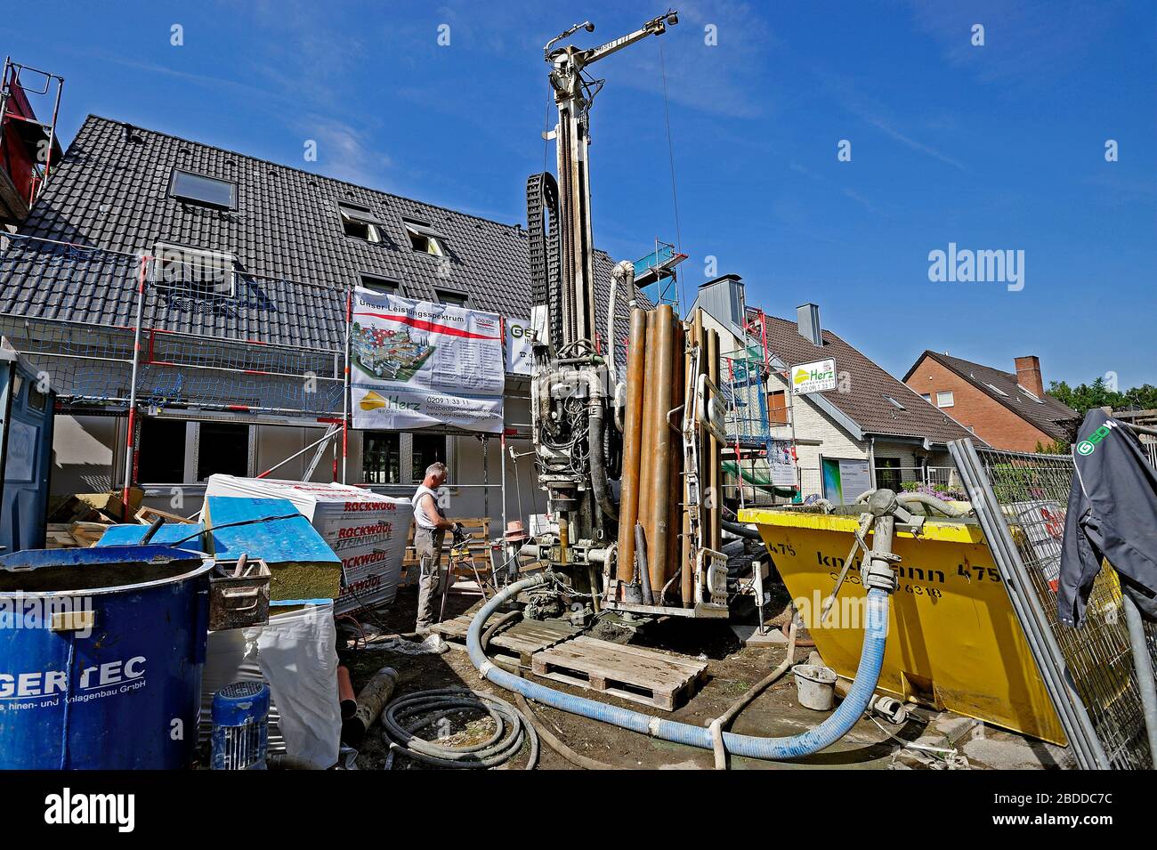07.05.2013, Bottrop, Renania settentrionale-Vestfalia, Germania - energica ristrutturazione di una casa singola con lo scopo di modernizzare l'intera casa i Foto Stock