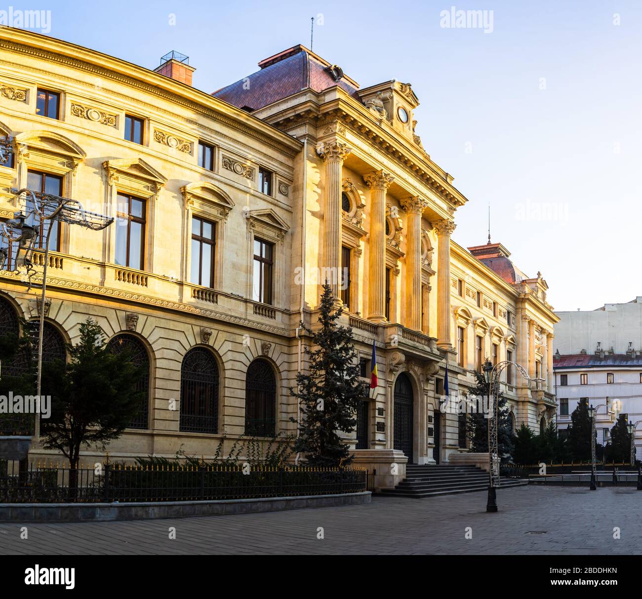 Banca nazionale di Romania (Banca Nationala a Romaniei). BNR è la banca centrale rumena. Sede centrale di BNR a Bucarest, Romania, 2020 Foto Stock