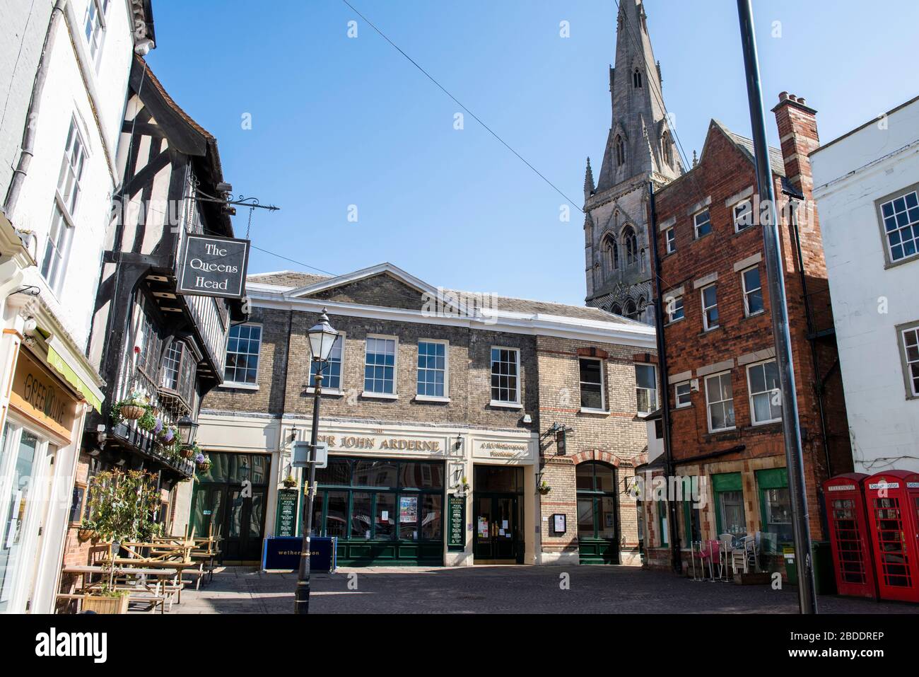 Church Street a Newark on Trent, catturata durante il Covid-19 Lockdown, Nottinghamshire Inghilterra Regno Unito Foto Stock