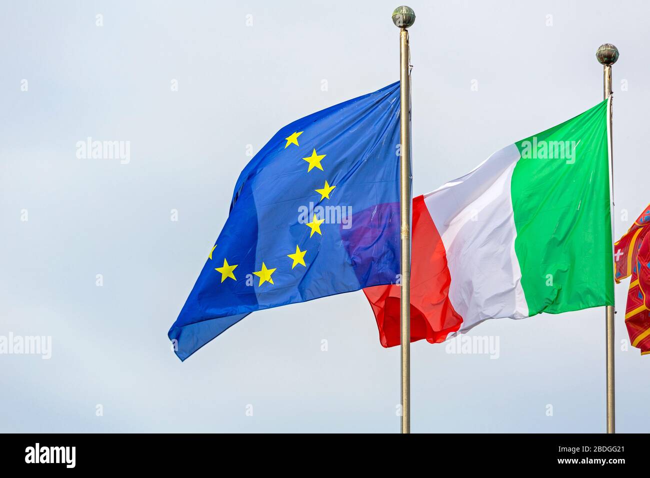 Unione Europea Unione Europea e bandiere italiane insieme Foto Stock