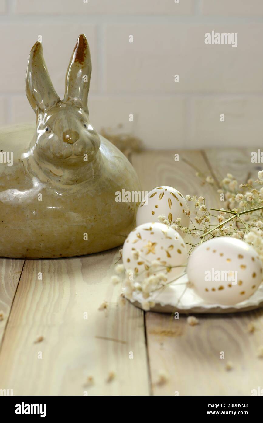 Uova di coniglietto di Pasqua, uova di colore, uova di pasqua Foto Stock