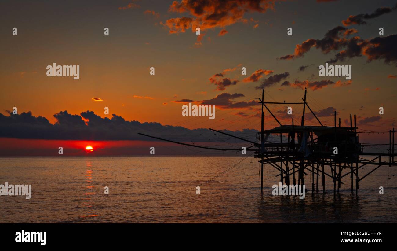 Costa dei Trabocchi, San Vito Chietino, Abruzzo, Italia Foto Stock
