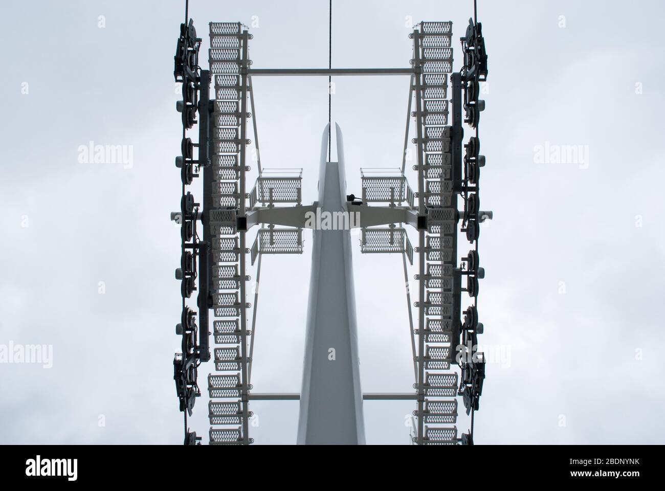 Funivia Greenwich Peninsula Emirates Terminal della funivia, Edmund Halley Way, Londra SE10 0FR by Wilkinson Eyre Architects Foto Stock