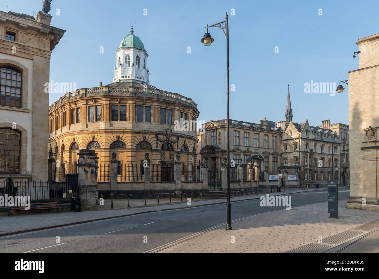 Il Teatro Sheldonian su Broad Street, Oxford Foto Stock