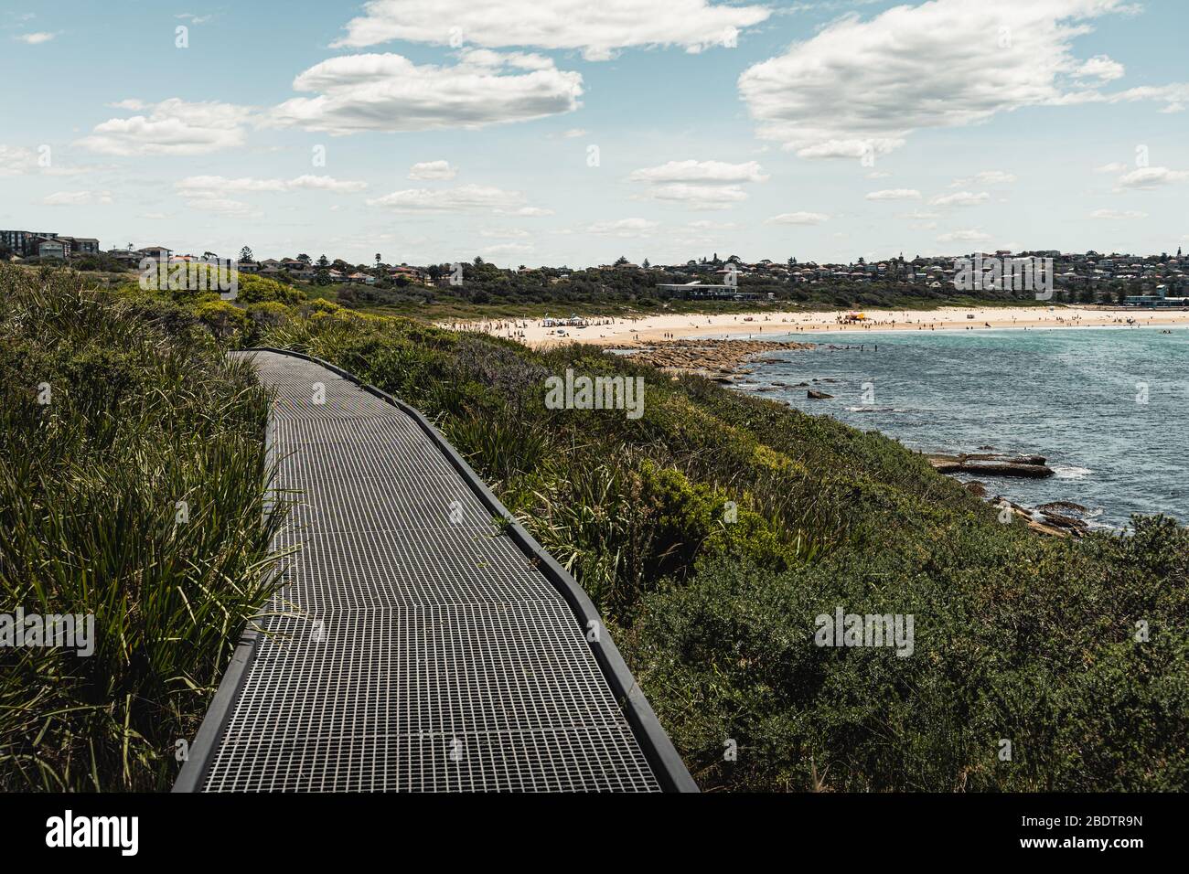 La vista dall'inizio del Malabar Headland National Park Coastal Walk vicino a Maroubra, nuovo Galles del Sud. Foto Stock