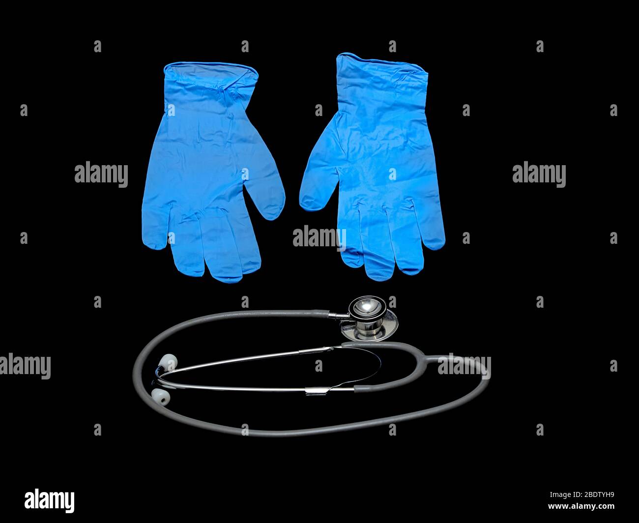 Guanti in nitrile e stetoscopio Foto Stock