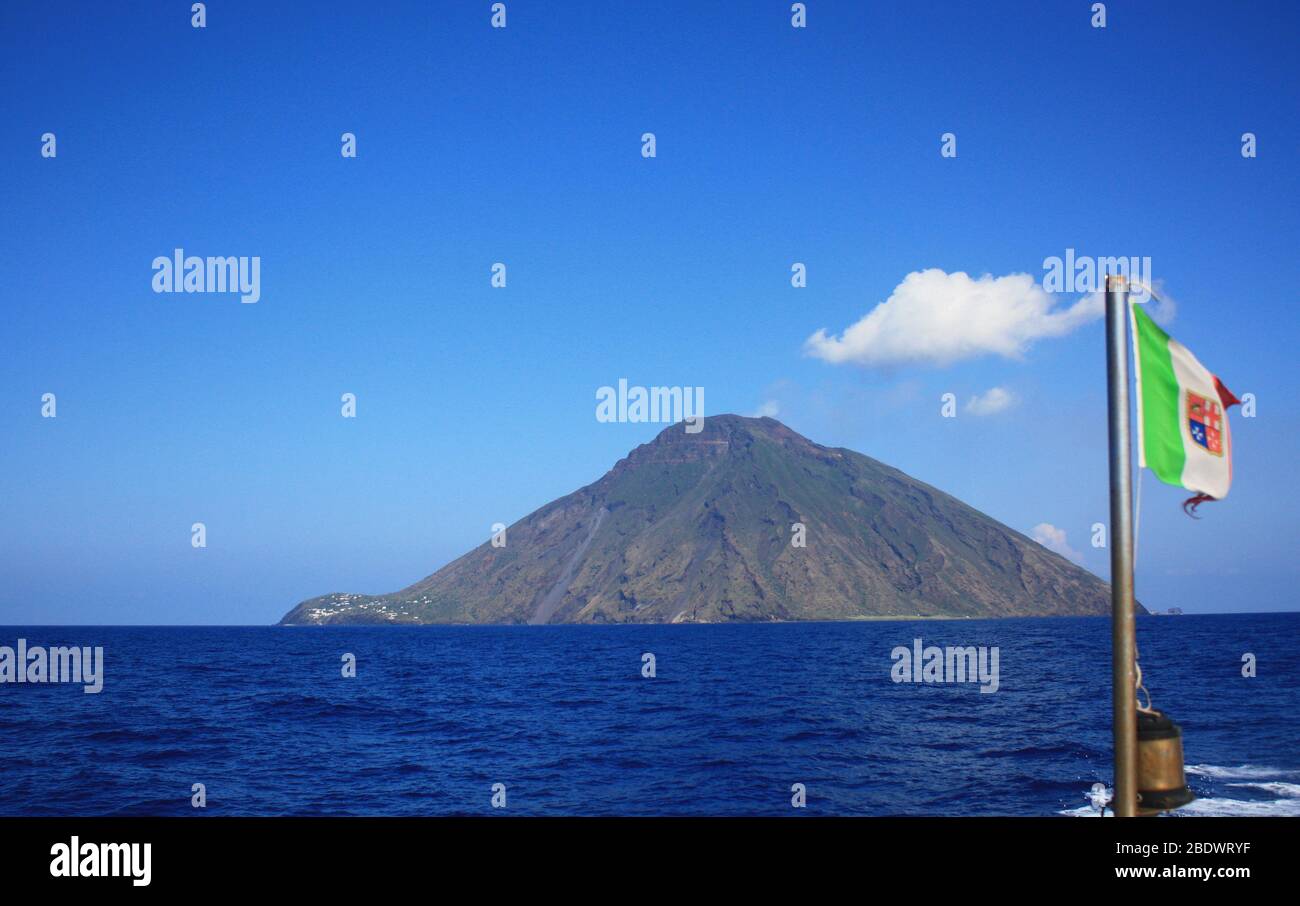 Vista di Strombli, Isole Eolie Foto Stock