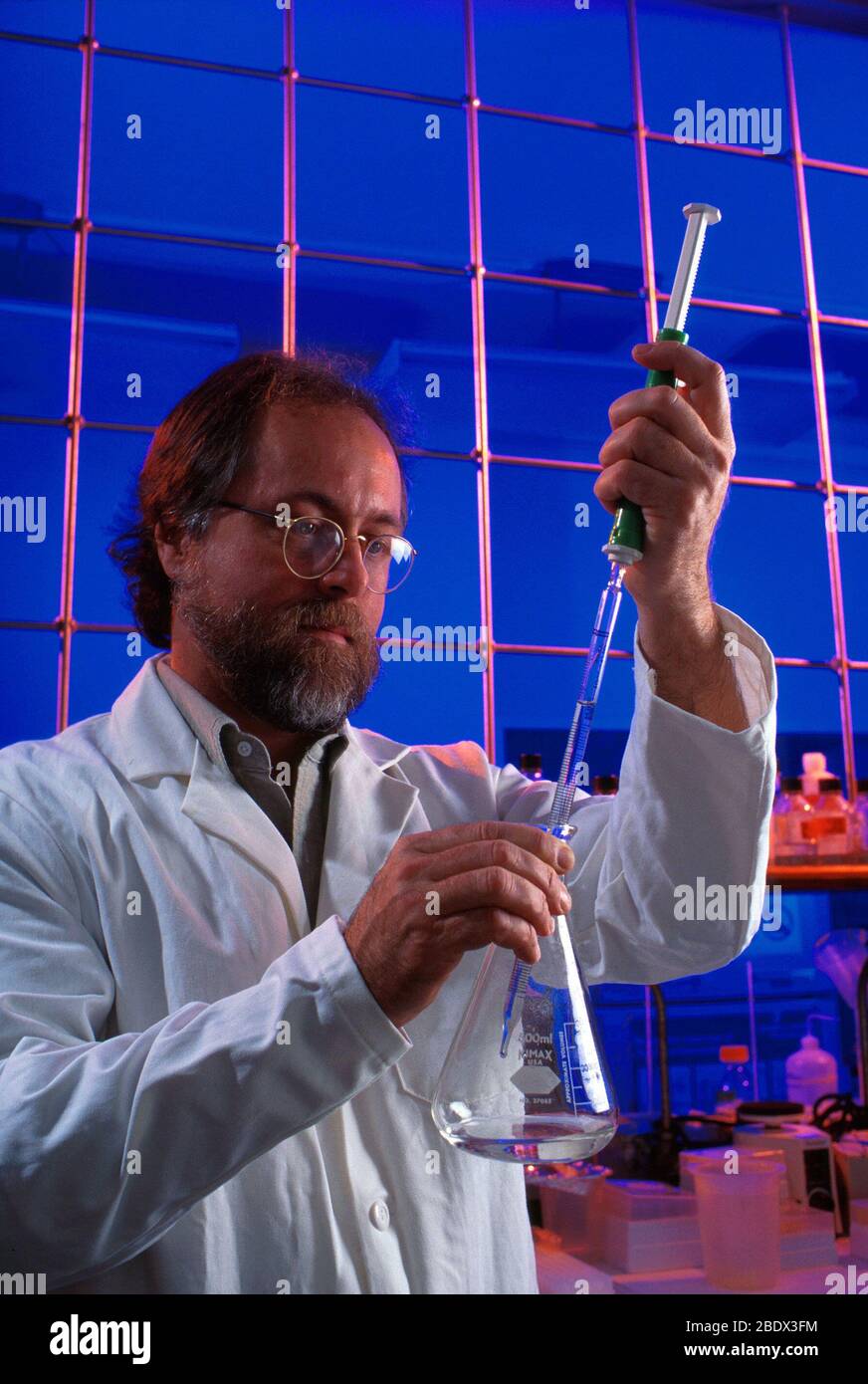 Preparazione del gel di agarosio Foto Stock