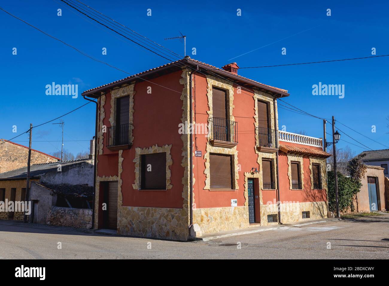 Casa a Penalba de San Esteban città nel comune di San Esteban de Gormaz, provincia di Soria in Spagna Foto Stock