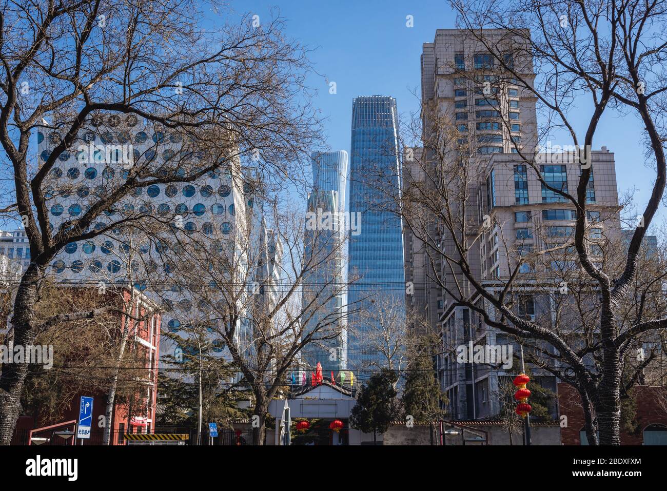 Edifici moderni nel quartiere centrale degli affari di Pechino, parte del quartiere di Chaoyang a Pechino, Cina Foto Stock