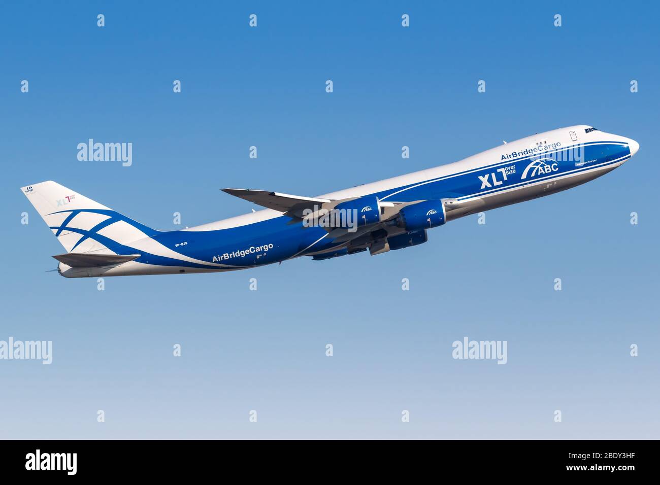 Francoforte, Germania – 7 aprile 2020: Aereo Air Bridge Cargo Boeing 747-8F all'aeroporto di Francoforte (fra) in Germania. Boeing è un manu americano dell'aereo Foto Stock