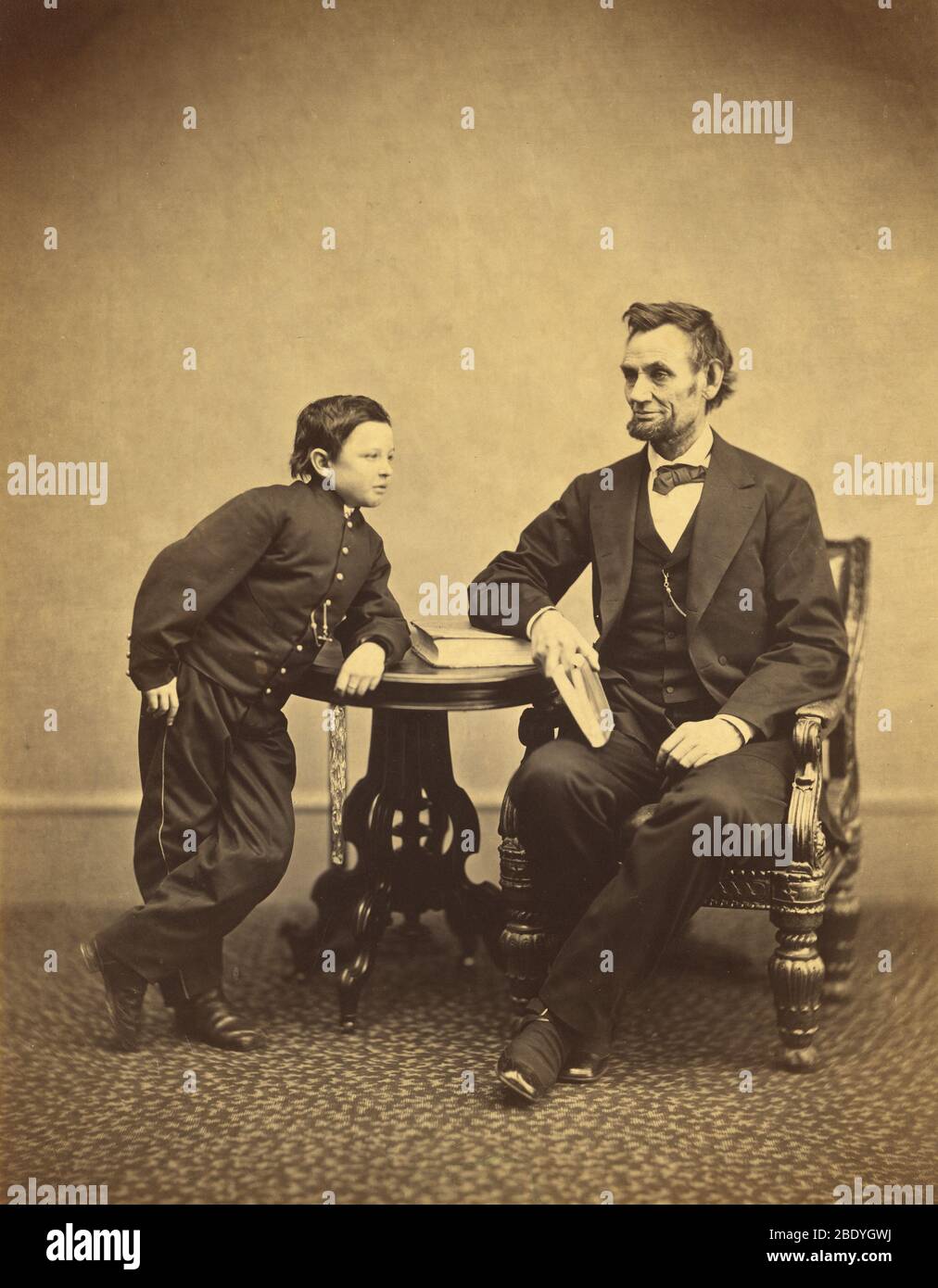 Presidente Abraham Lincoln con Son Tad, 1865 Foto Stock
