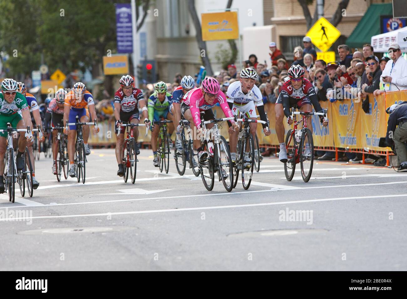 (L-R) il tedesco Gerald Ciolek, l'italiano Paulo Bettini e l'argentino Juan José Haedo terminano la fase 4 del 2007 Amgen Tour della California. Foto Stock