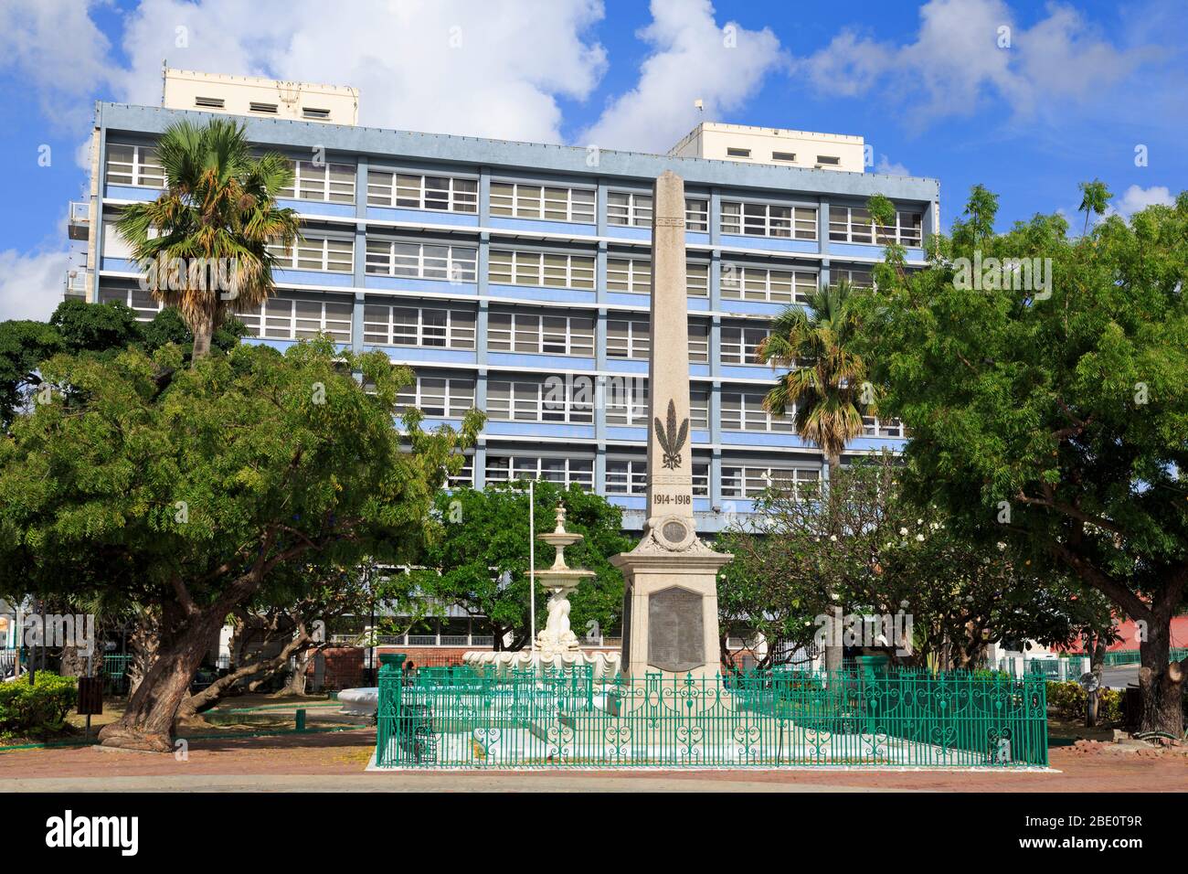 Monumento di guerra, Bridgetown, Barbados, Caraibi Foto Stock