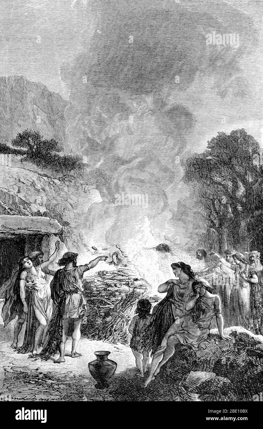 Mentre le religioni dell'Età del ferro del Mediterraneo, del Vicino Oriente, dell'India e della Cina sono ben attestate, gran parte dell'Europa dell'Età del ferro, dal periodo di circa 700 a.C. fino alle grandi migrazioni, rientra nel periodo preistorico. Ci sono scarse testimonianze di costumi religiosi non mediterranei nelle registrazioni dell'etnografia ellenistica e romana. Una pira è una struttura, solitamente fatta di legno, per bruciare un corpo come parte di un rito funerale o di esecuzione. Come forma di cremazione, un corpo viene posto sopra o sotto la pira, che viene poi messa in fuoco. L'età del ferro è il periodo di sviluppo culturale che riesce Foto Stock