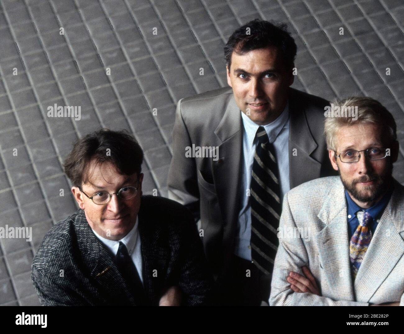 Progettisti di automobili. Da sinistra a destra. Grant Larson, Peter Davis e Chris Breangle 1996. Foto Stock