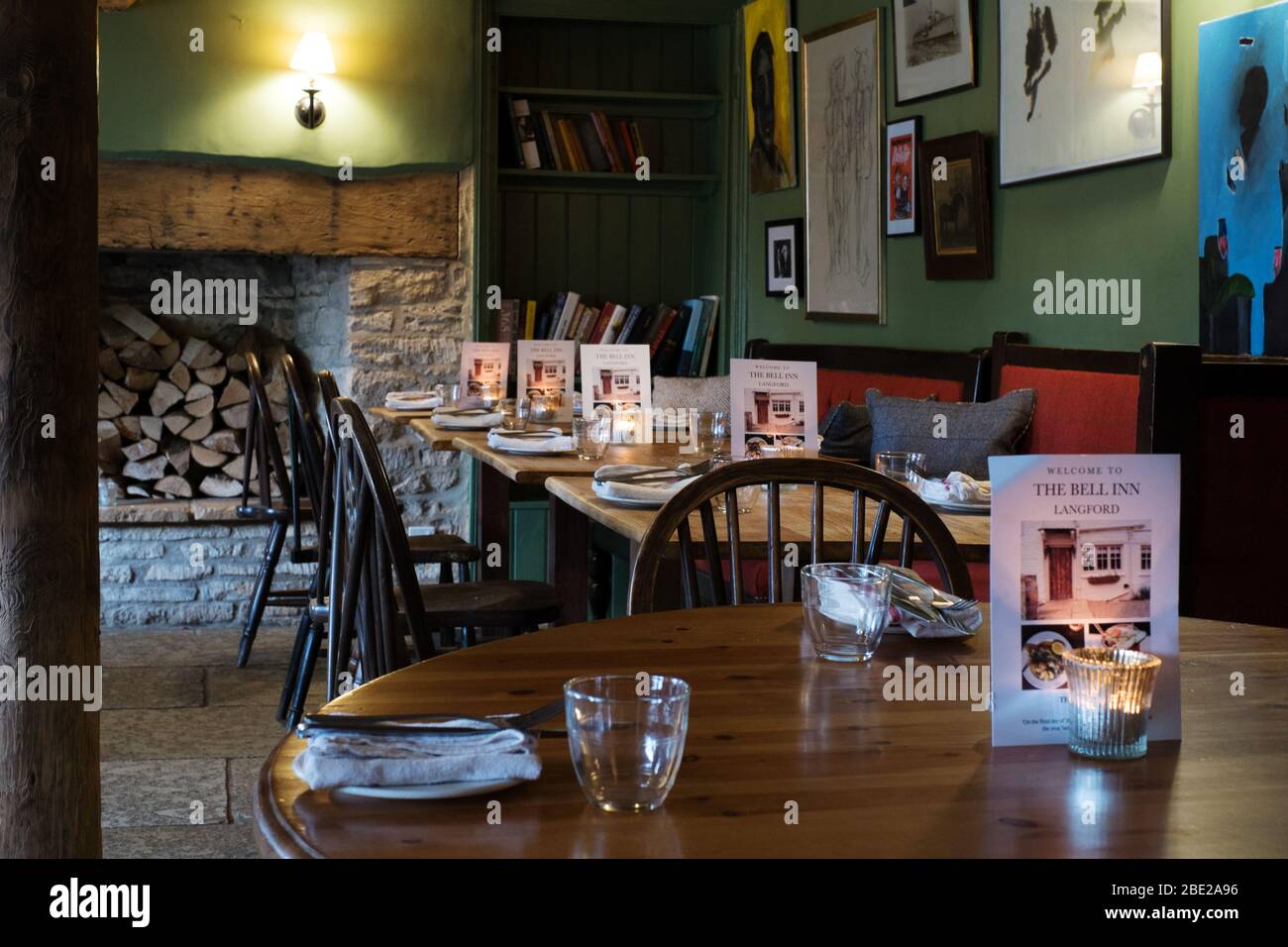 The Bell Inn, Langford, Gloucestershire Foto Stock