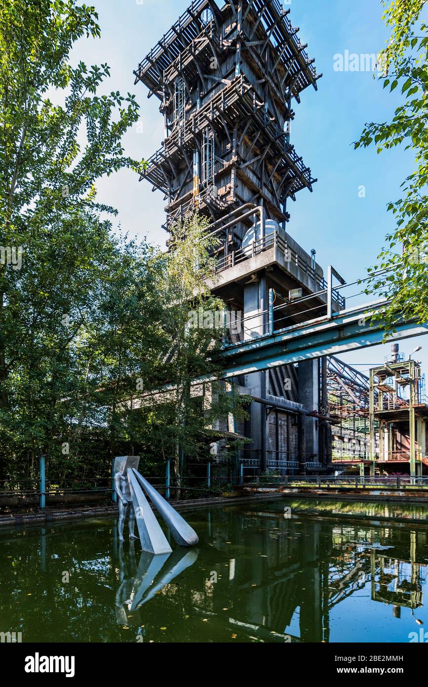 torre presso il vecchio stabilimento di coking disutilizzato a Dortmund, Germania Foto Stock