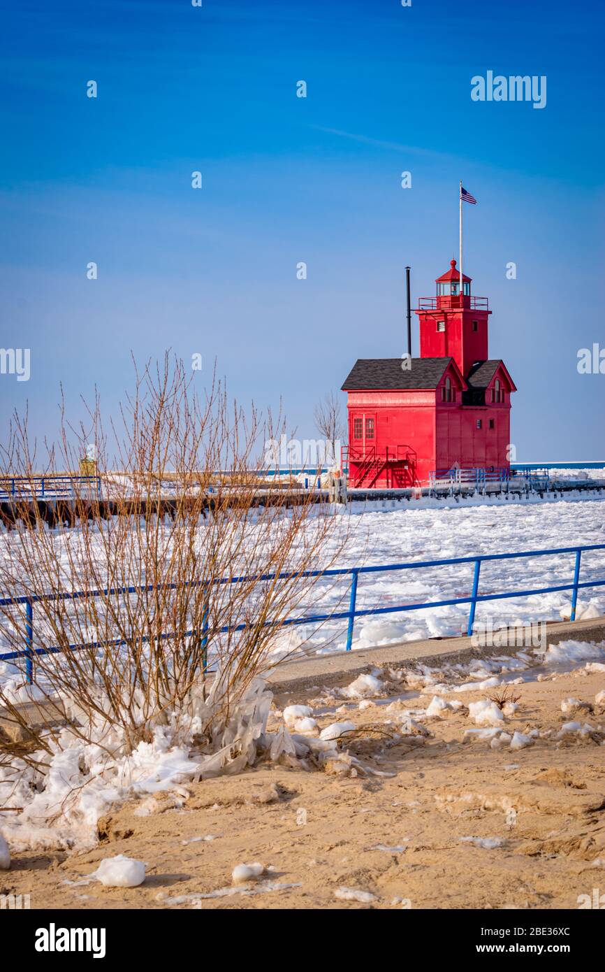 Big Red Holland Faro in inverno Foto Stock
