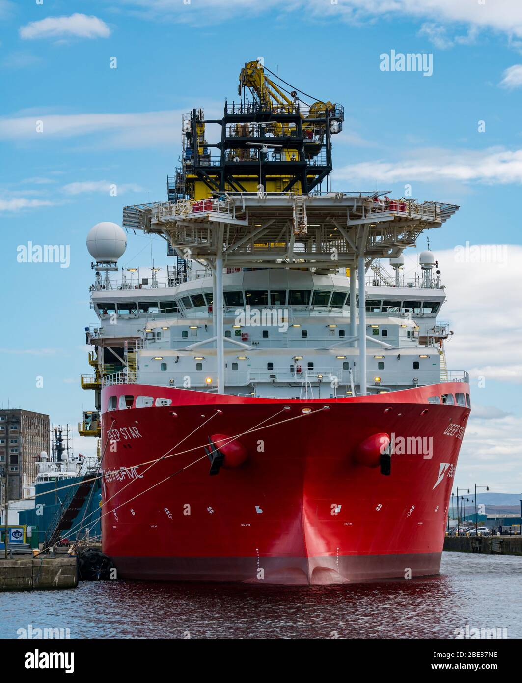 Technip Deep Star, nave offshore multiuso, Leith Harbour, Edimburgo, Scozia, Regno Unito Foto Stock