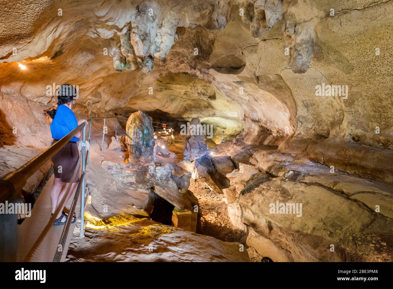 Ghar Dalam, archeologico grotta, Malta Foto stock - Alamy