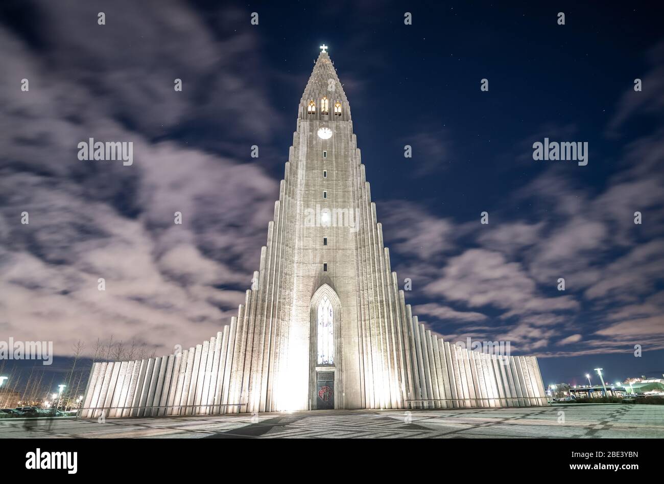 Hallgrímskirkja, chiesa parrocchiale luterana di Reykjavík, Islanda Foto Stock
