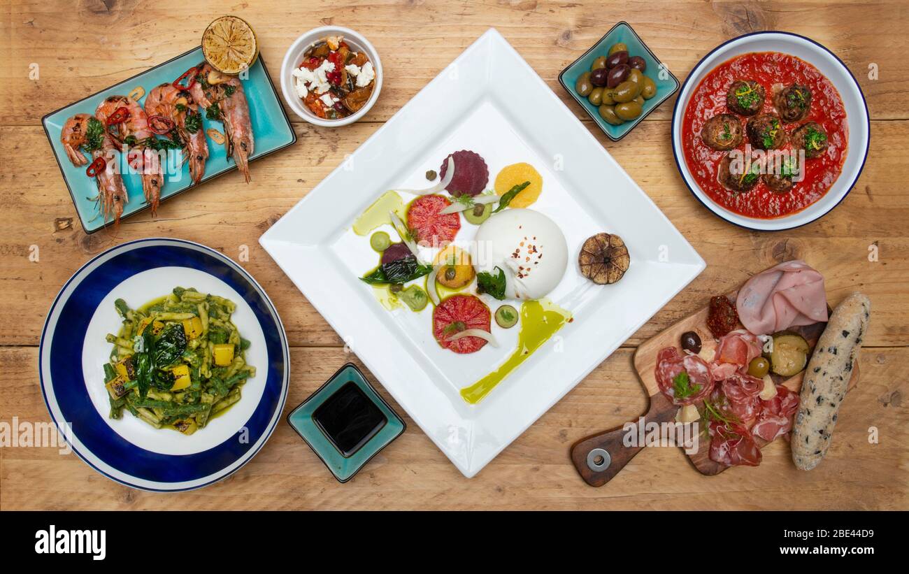 Una selezione di piatti italiani/siciliani. Foto Stock Una selezione di piatti italiani/siciliani. Foto Stock