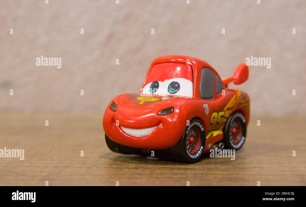 cartoon personaggi auto film mini modelli in un'atmosfera e sfondo isolamento di sfondo street look Foto Stock
