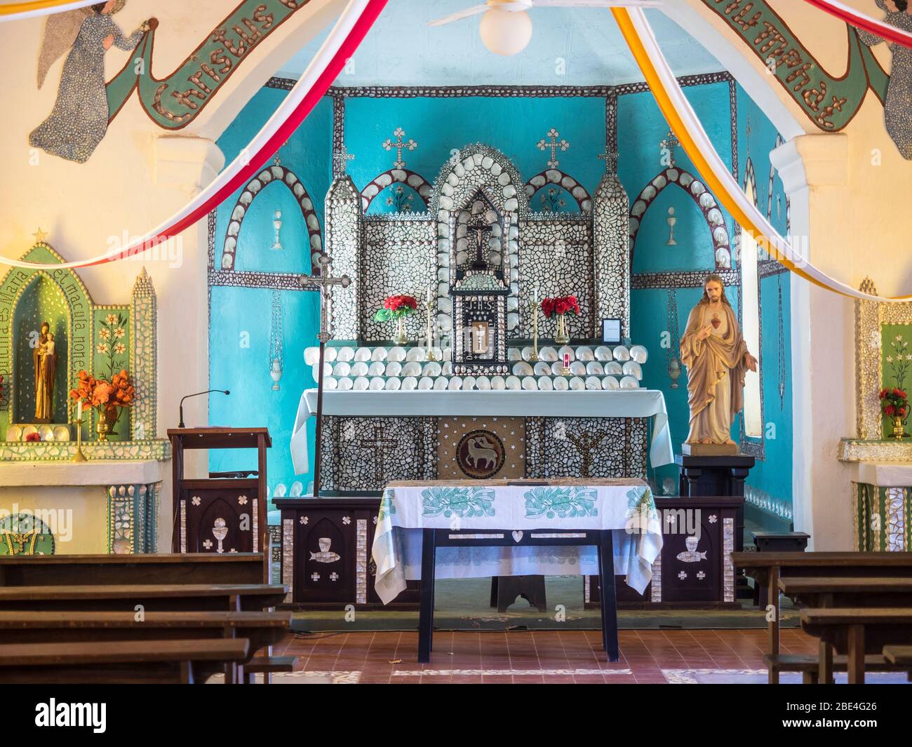 Altare della madreperla, Beagle Bay Church, Dampier Peninsula, il Kimberley, Australia Occidentale Foto Stock