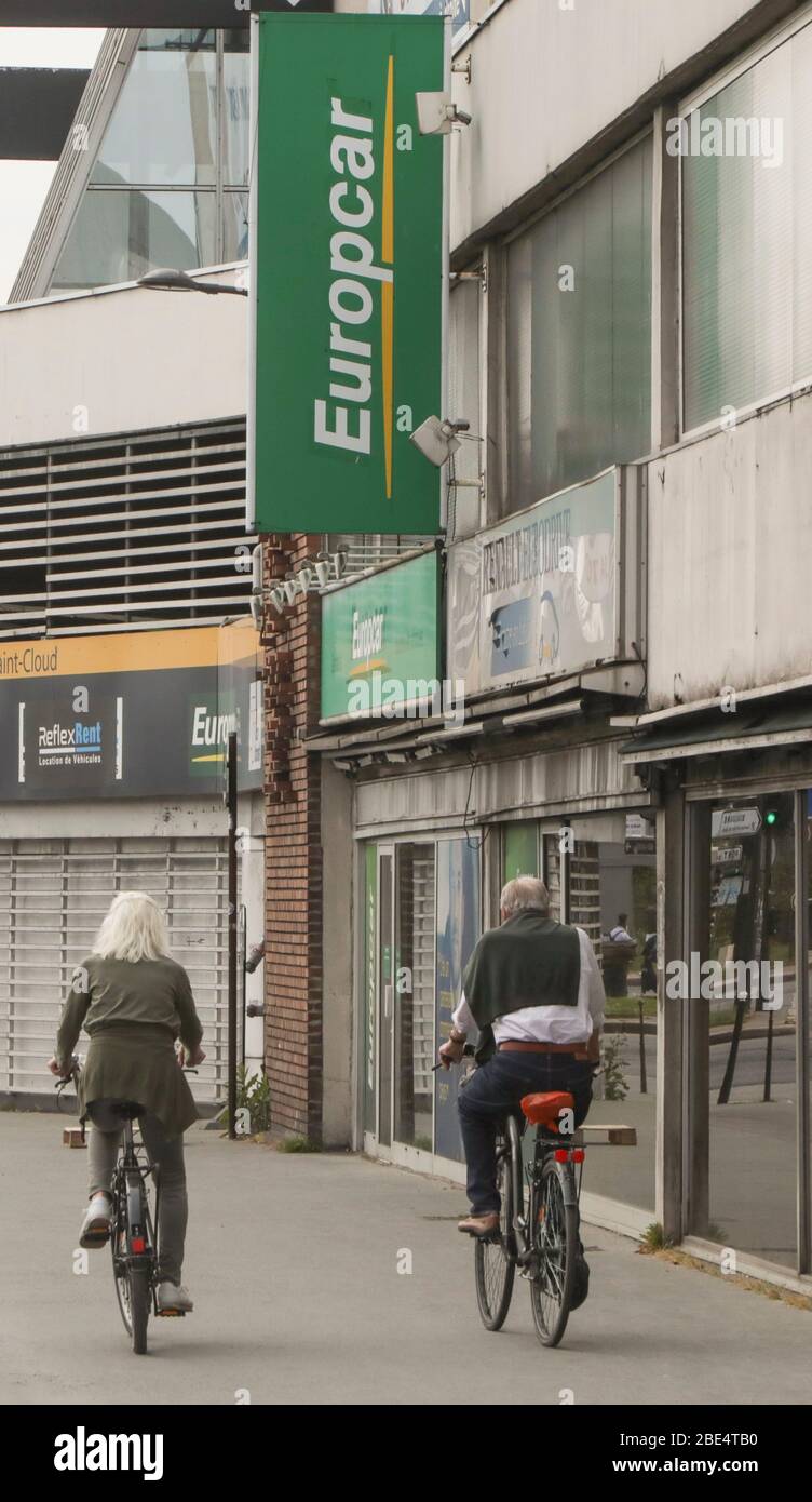 AGENZIA DI NOLEGGIO EUROPCAR , PARIGI Foto Stock