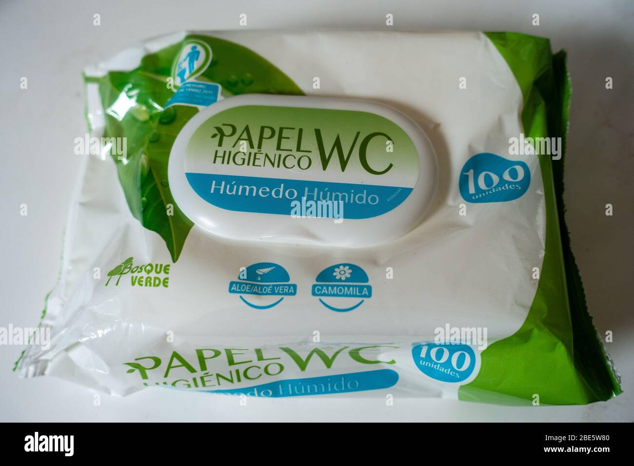 salviette bagnate nel pacchetto Foto Stock