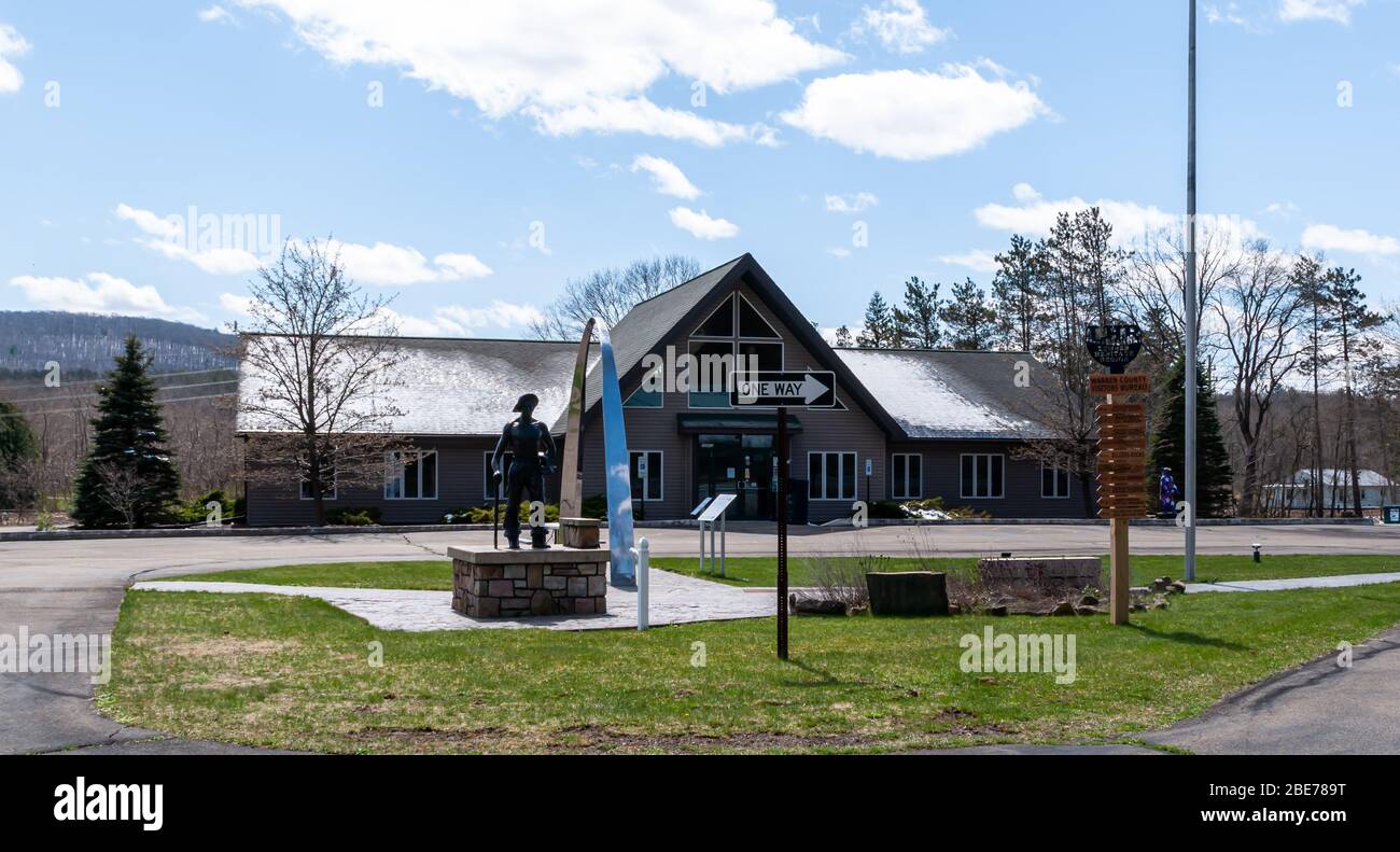 Il Warren County Visitor Center sulla strada statale 6 nella Pennsylvania nord-occidentale, Starbrick, Pennsylvania, Stati Uniti Foto Stock
