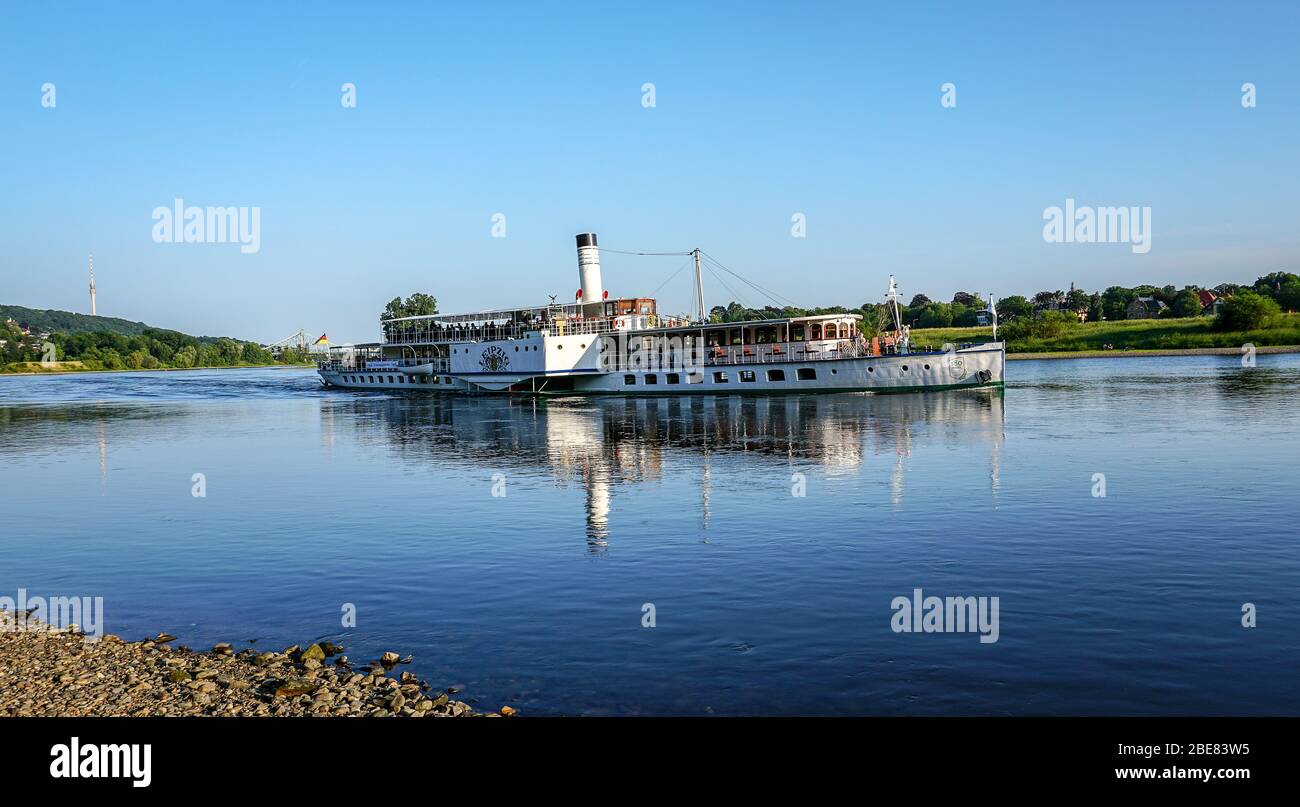 vaporiera a pale, schauffelradampfer, dresda, sassonia, germania Foto Stock