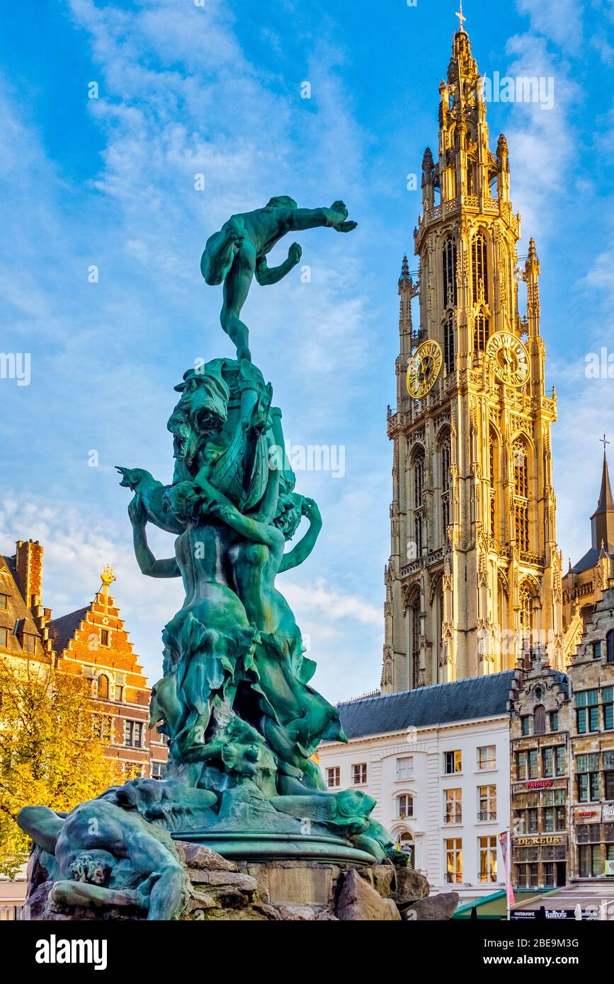 Grande piazza del mercato Foto Stock