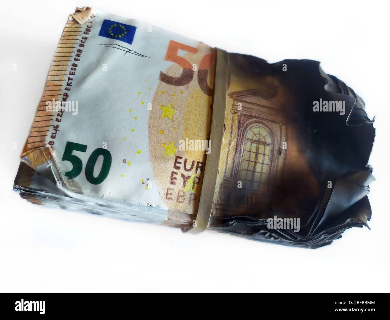 investire o spendere soldi. scommettere per soldi. economia. comprare cose con soldi. Perdete il risparmio. Investite i vostri risparmi e perdete them.White sfondo orizzontalmente. Foto Stock